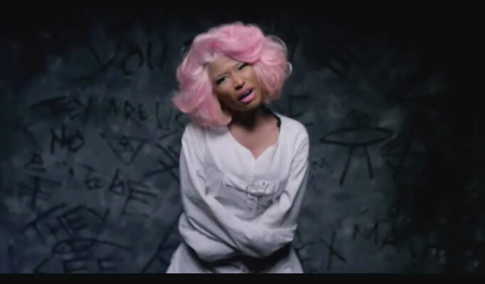 B.o.B — Out of My Mind feat. Nicki Minaj скачать клип