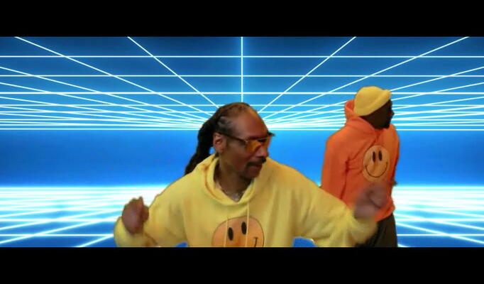 Black Eyed Peas — Be Nice feat. Snoop Dogg скачать клип