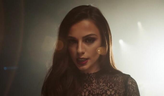 Cher Lloyd — Activated скачать клип