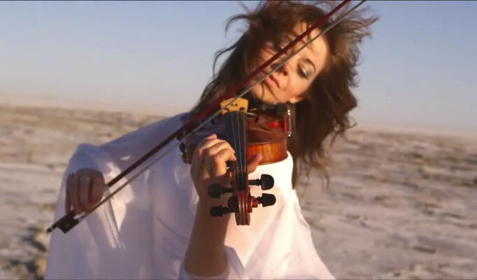 Lindsey Stirling — Elements (Dubstep Violin) скачать клип