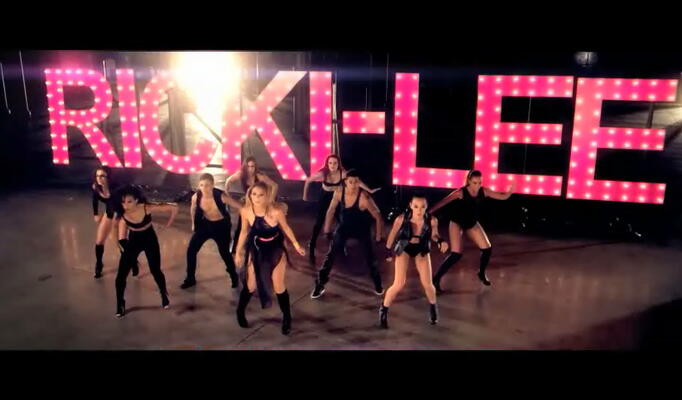 Ricki-Lee — Do It Like That download video