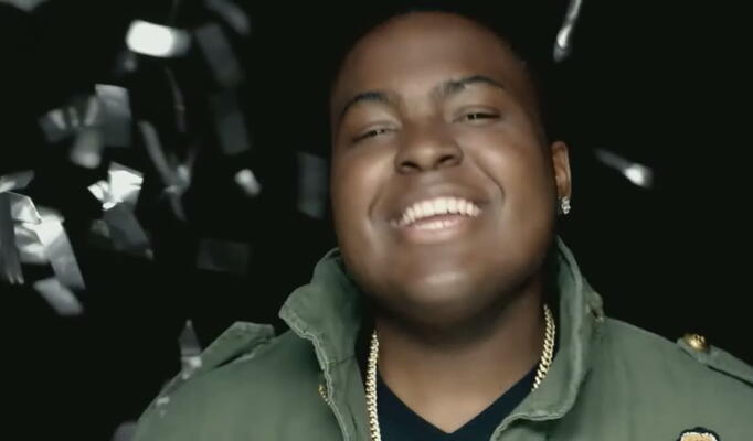 Sean Kingston — Back 2 Life (Live It Up) feat. T.I download video