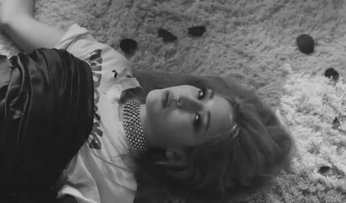 JEON SOMI — Anymore download video