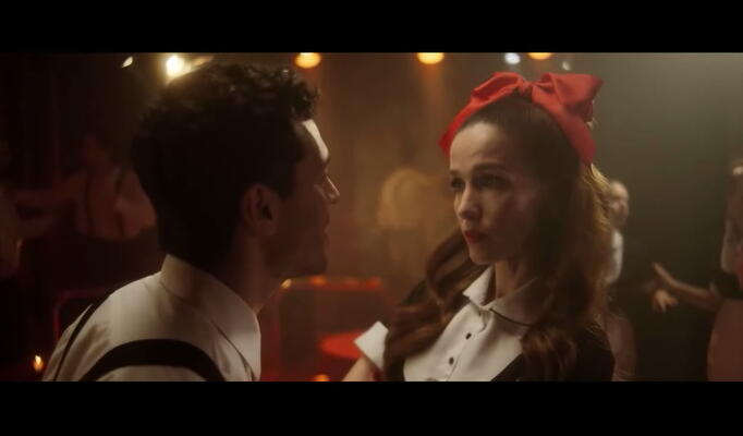 Natalia Oreiro y Juan Ingaramo — Me Muero de amor download video