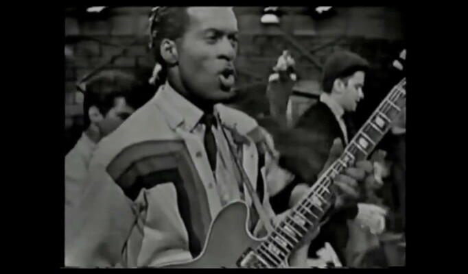 Chuck Berry — Johnny B. Goode скачать клип