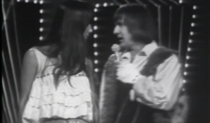Sonny & Cher — I Got You Babe скачать клип