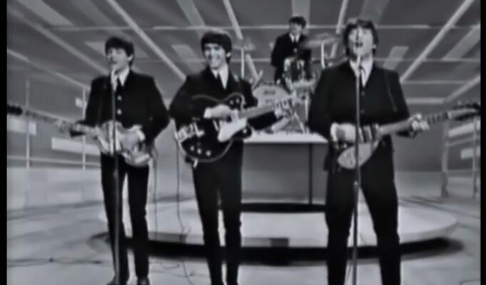 The Beatles — I Saw Her Standing There скачать клип